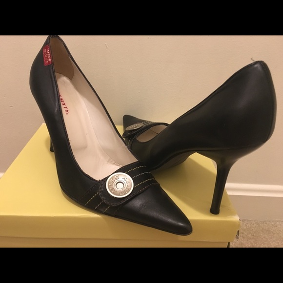 miss sixty pumps